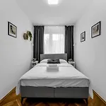 Nerudy Comfy Living By Bookinghost * Warschau