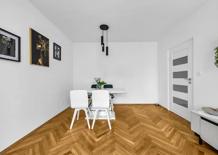 Nerudy Comfy Living By Bookinghost