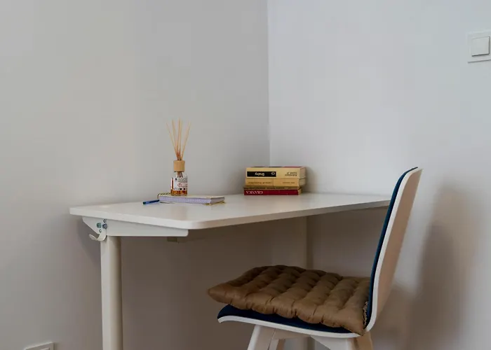 Nerudy Comfy Living By Bookinghost Lejlighed